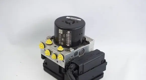 Volkswagen Golf VI ABS Pump 1K0614517BD 1K0907379AD