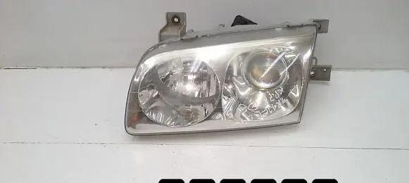Hyundai Trajet Headlight/headlamp lhd9590