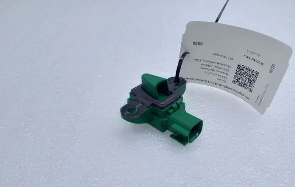 Suzuki SX4 S-Cross Airbag deployment crash/impact sensor 3893061M10