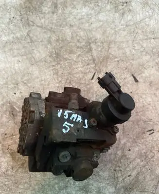 Renault Master III Fuel injection high pressure pump H8200912103