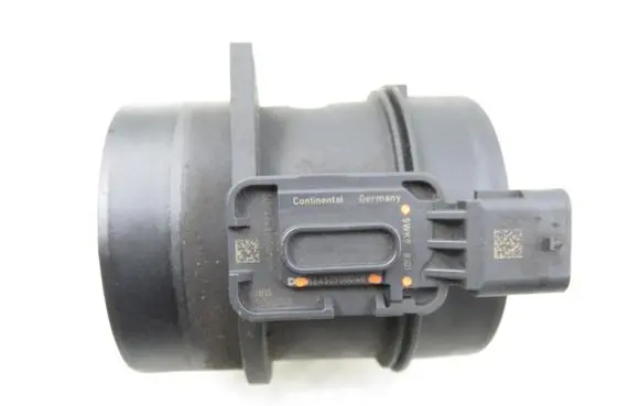 Mercedes-Benz A W176 Mass air flow meter A6450900048 5WK98101
