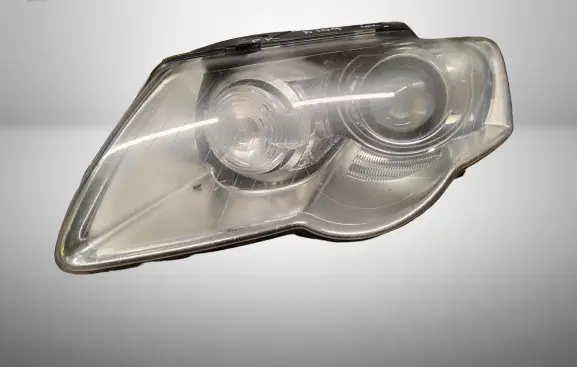 Volkswagen PASSAT B6 Headlight/headlamp 3C0941751G 89312650