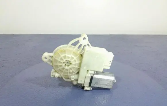 BMW X5 E53 Front door window regulator with motor 9450069