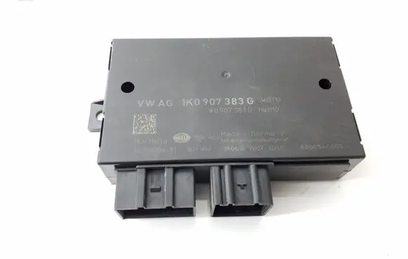 Volkswagen PASSAT B6 Tow bar trailer control unit/module 1K0907383G