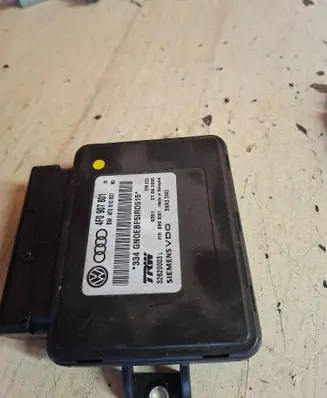 Audi A6 S6 C6 4F Hand brake control module 4F0907801 4F0910801 32620003