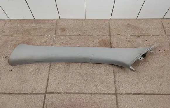 Volvo V50 (A) pillar trim