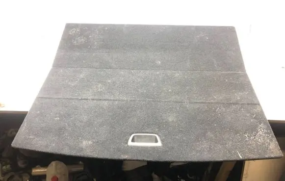 Trunk/boot floor carpet liner