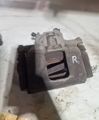 Dodge Grand Caravan Front brake caliper
