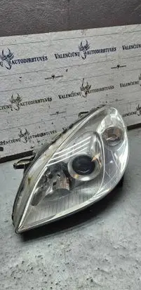 Mercedes-Benz B W245 Headlight/headlamp A1698201761 0301220201
