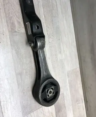 Seat Ibiza IV (6J,6P) Engine mount bracket 6Q0199851AR