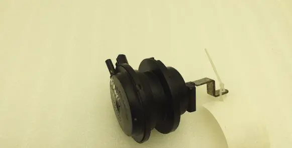 Vacuum valve