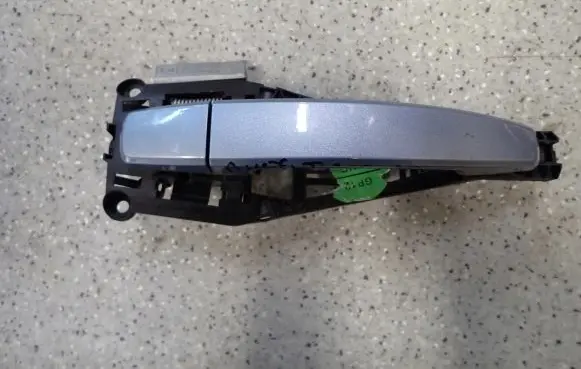 Chevrolet Aveo Sliding door exterior handle 
