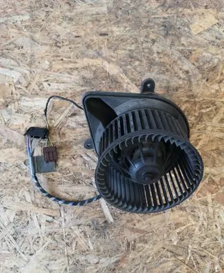 Renault Master II Heater fan/blower 133974W