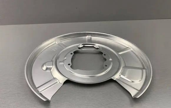BMW 5 E60 E61 Rear brake disc plate dust cover 6764900 34216764900