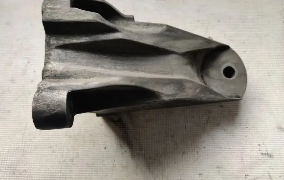 Ford Transit Engine mounting bracket 6C116061AA