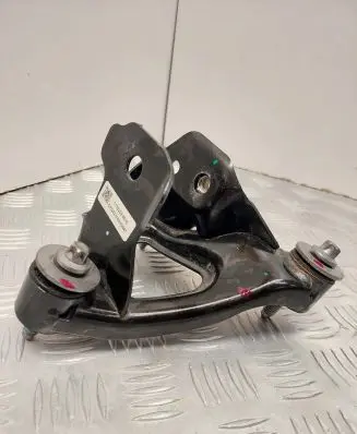 Tesla Model 3 Engine mounting bracket 111023200C CFC22175010597