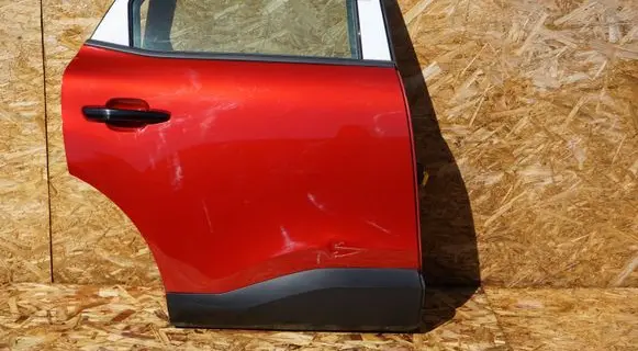 Citroen C4 III e-C4 Rear door 