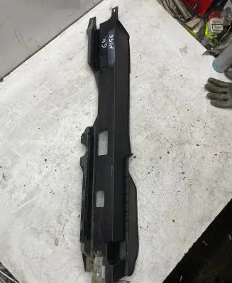 Mercedes-Benz ML W164 Other trunk/boot trim element A1646800131