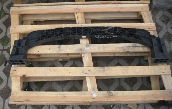 Peugeot 308 Front bumper support beam 9656741480