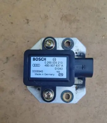 Volkswagen PASSAT B5.5 ESP acceleration yaw rate sensor 0265005213 4B0907637A
