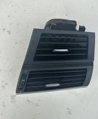 BMW X5 E70 Dashboard side air vent grill/cover trim 7161804 773201 011780002