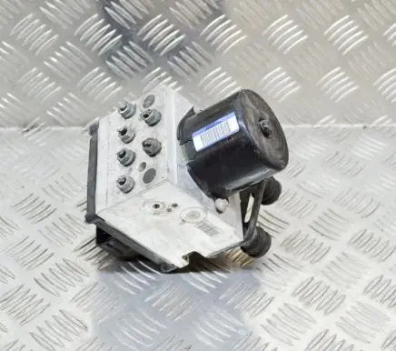 Volkswagen PASSAT B6 ABS Pump 16705904 3C0614109N