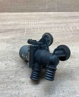 BMW 3 E46 Coolant heater control valve 8369805 1147412144