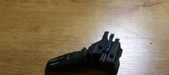 Multifunctional control switch/knob