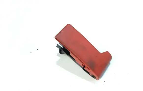 Mercedes-Benz E W211 Engine bonnet (hood) release handle