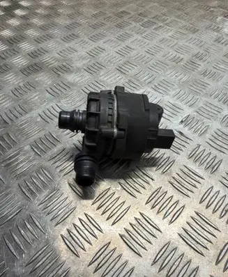 BMW iX Electric auxiliary coolant/water pump 945503404