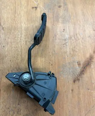 Renault Master II Accelerator throttle pedal 8200724059 6PV00811904
