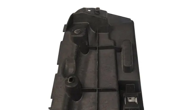 Maserati Ghibli Rear bumper mounting bracket 670004470