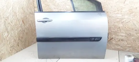 Renault Scenic II - Grand scenic II Front door