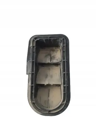 Toyota Prius c Quarter panel pressure vent 6293052010