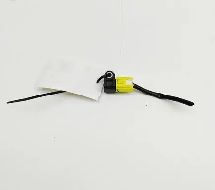 Mitsubishi L200 Airbag deployment crash/impact sensor 8651A245