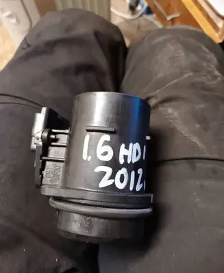 Citroen C4 II Mass air flow meter pbtgf30