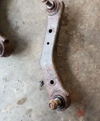 KIA Sportage Rear control arm 551002Y100