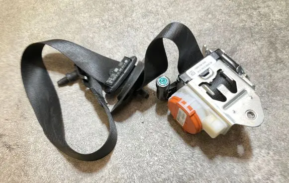 Mercedes-Benz A W177 Front seatbelt A1188601300
