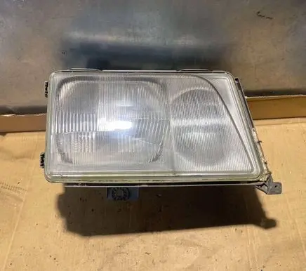 Mercedes-Benz E W124 Headlight/headlamp 1305235094