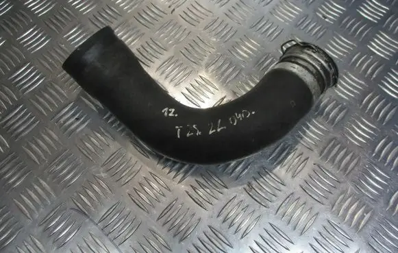 Toyota Avensis T250 Intercooler air channel guide 