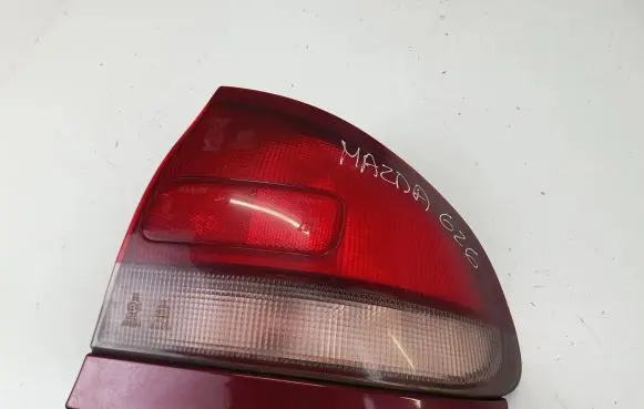 Mazda 626 Rear/tail lights 0431392R