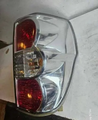 Suzuki Grand Vitara II Rear/tail lights 3560364J1R