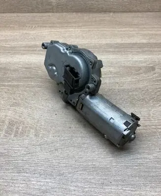 Ford Galaxy Rear window wiper motor 7M0955713A 95VWA17404AA
