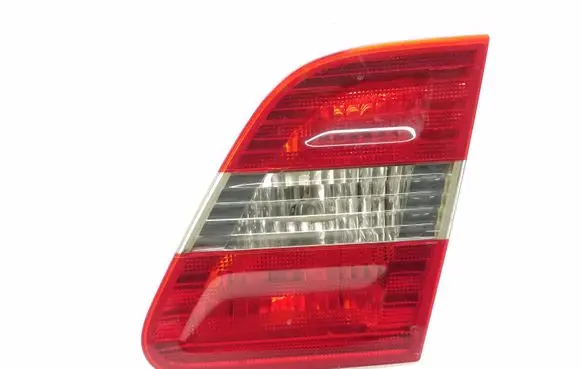 Mercedes-Benz B W245 Tailgate rear/tail lights A1698201664