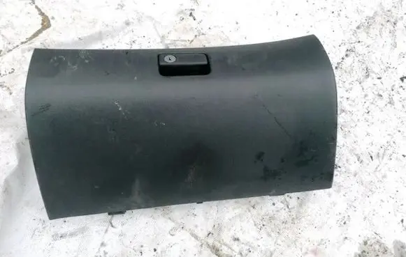 Toyota Avensis T250 Glove box 5555005070 55550-05070