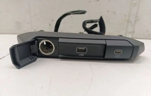 KIA Niro USB socket connector 96125AT100 84745AT800