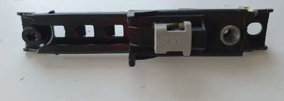 Opel Mokka Seat belt adjustment motor 13585757