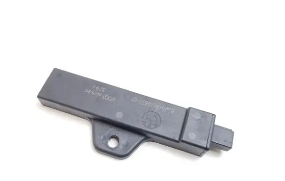 BMW 5 GT F07 Keyless system antenna 9220832