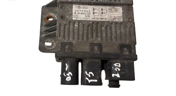 Volkswagen Transporter - Caravelle T5 Coolant fan relay 7H0919506D 898096000