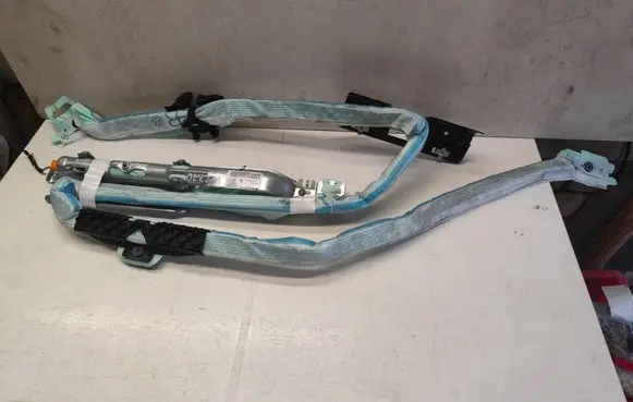 Volkswagen Touran II Roof airbag 1T0880742K 1055519180478